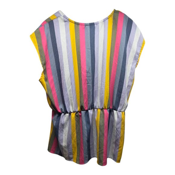 WeInfluence Cross-Front Peplum Sleeveless Top - Picture 4 of 12